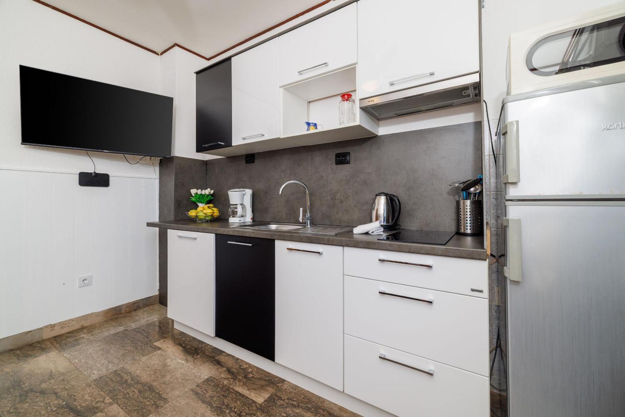 Apartment Petar Poljice Esterno foto