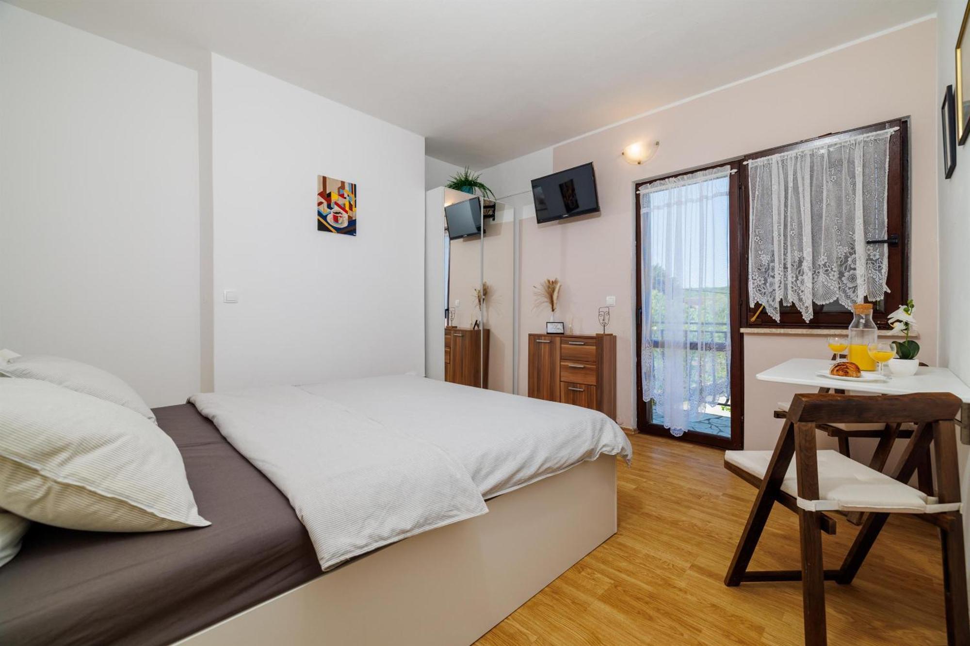 Apartment Petar Poljice Esterno foto