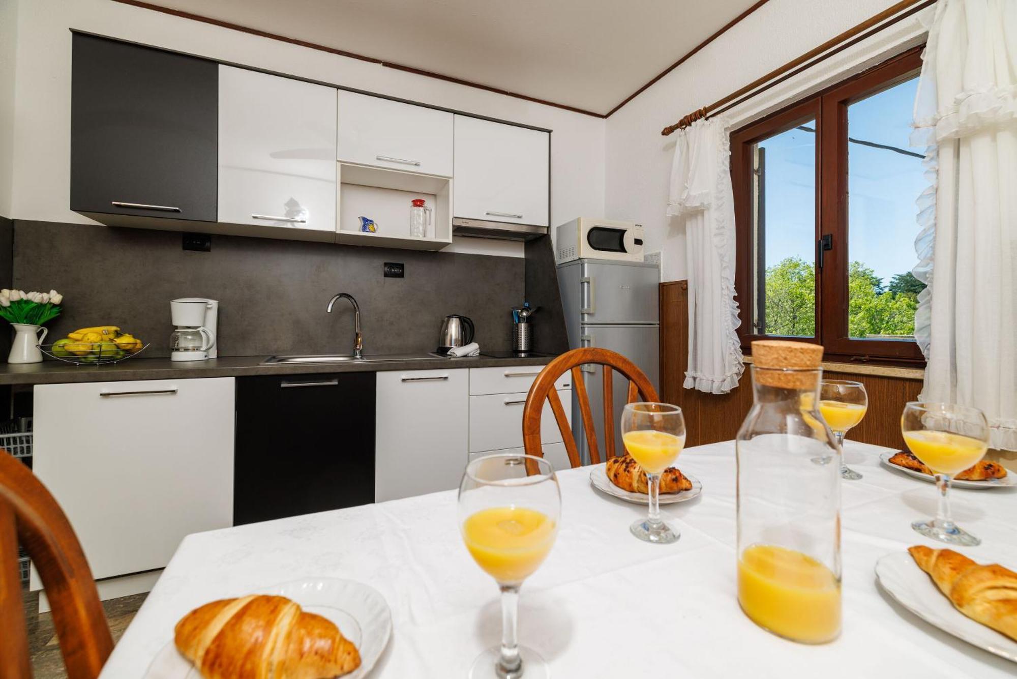 Apartment Petar Poljice Esterno foto